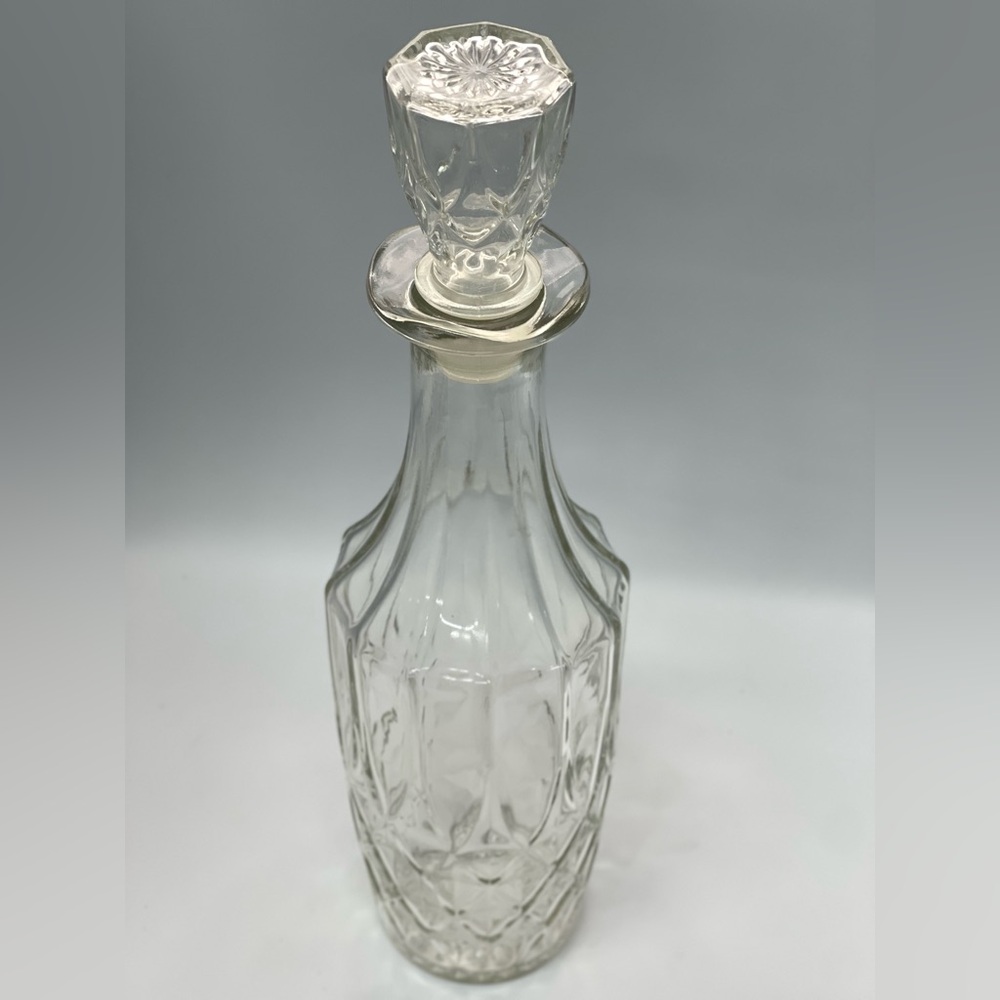 🥃 Anchor Hocking Wexford Diamond Cut Glass‎ Decanter with Stopper